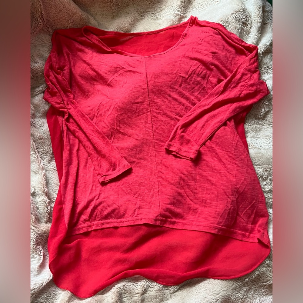 Coral Sheer Back 3/4 Sleeve top